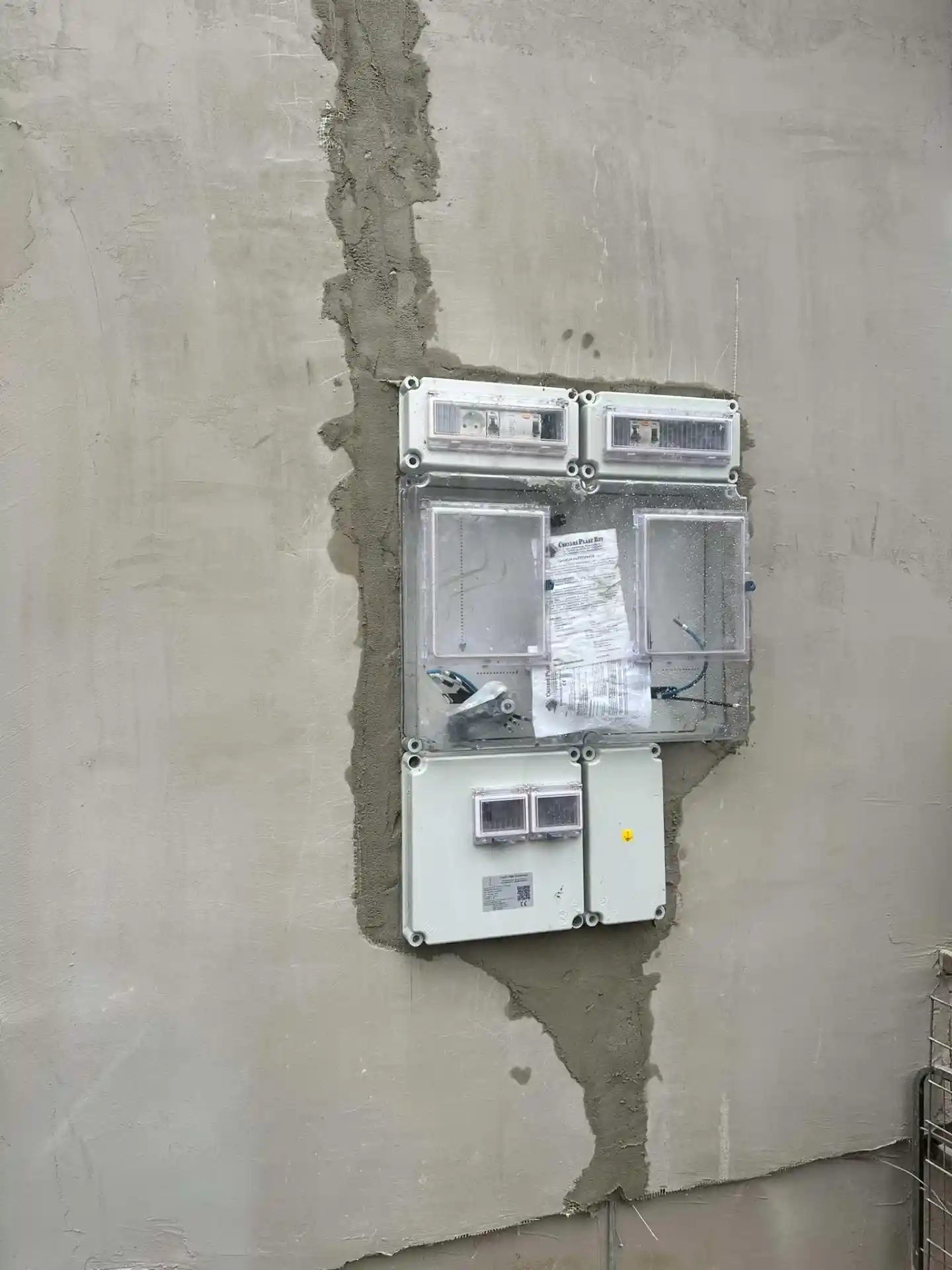 Opusz Titász regisztrált villanyszerelés